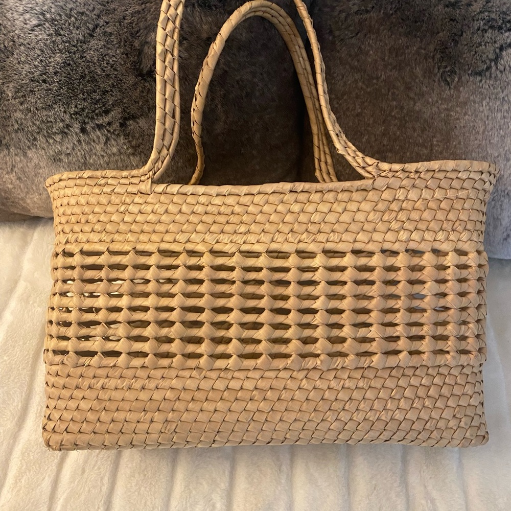 Elegant Tan Woven Tote Bag